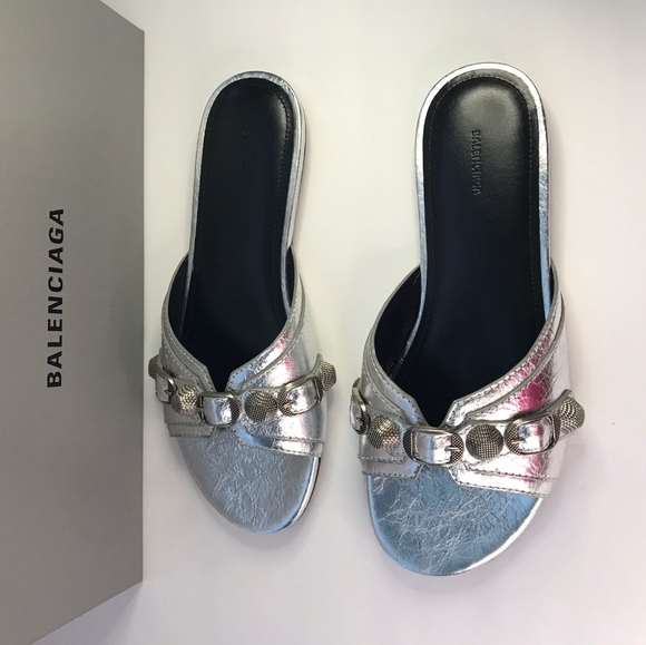 💯 - New Authentic BALENCIAGA Cagole embellished metallic textured-leather sa… - Picture 11 of 15